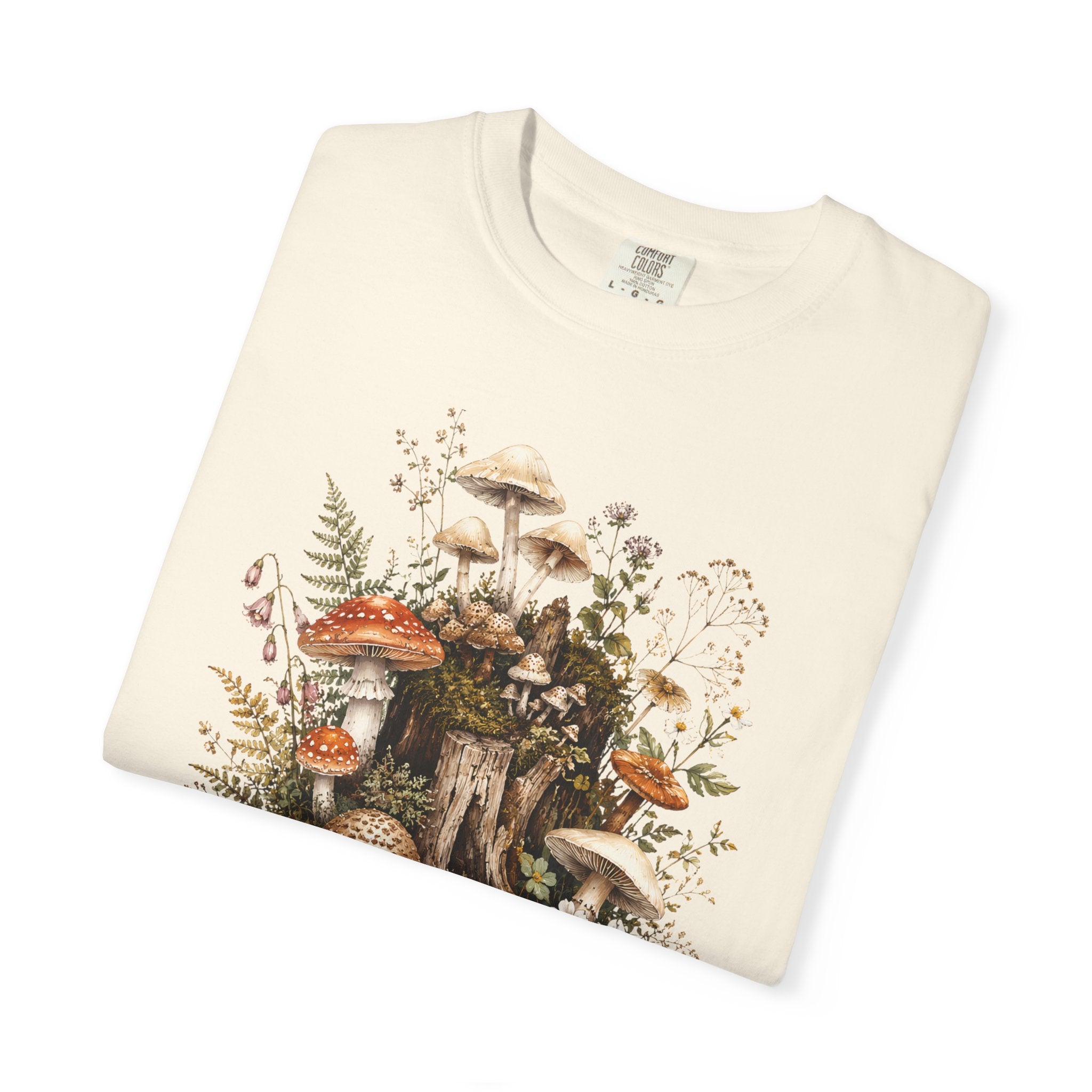 Cottagecore Mushroom Shirt, Woodland Mushroom Tee, Botanical Forest T Shirt, Fairycore Shirt, Nature Lover Gift, Comfort Colors Tee