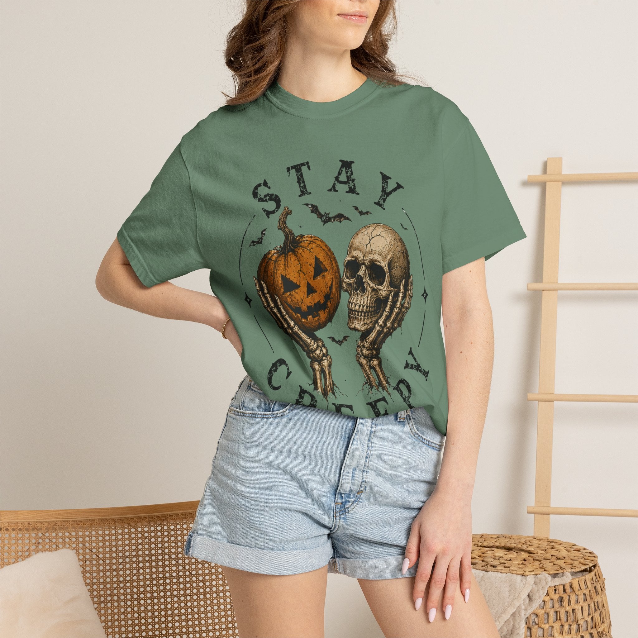 Stay Creepy Shirt, Halloween Pumpkin Skull Tee, Vintage Spooky Graphic Shirt, Jack O Lantern Skeleton Hands Tee, Cute Creepy Halloween Gift