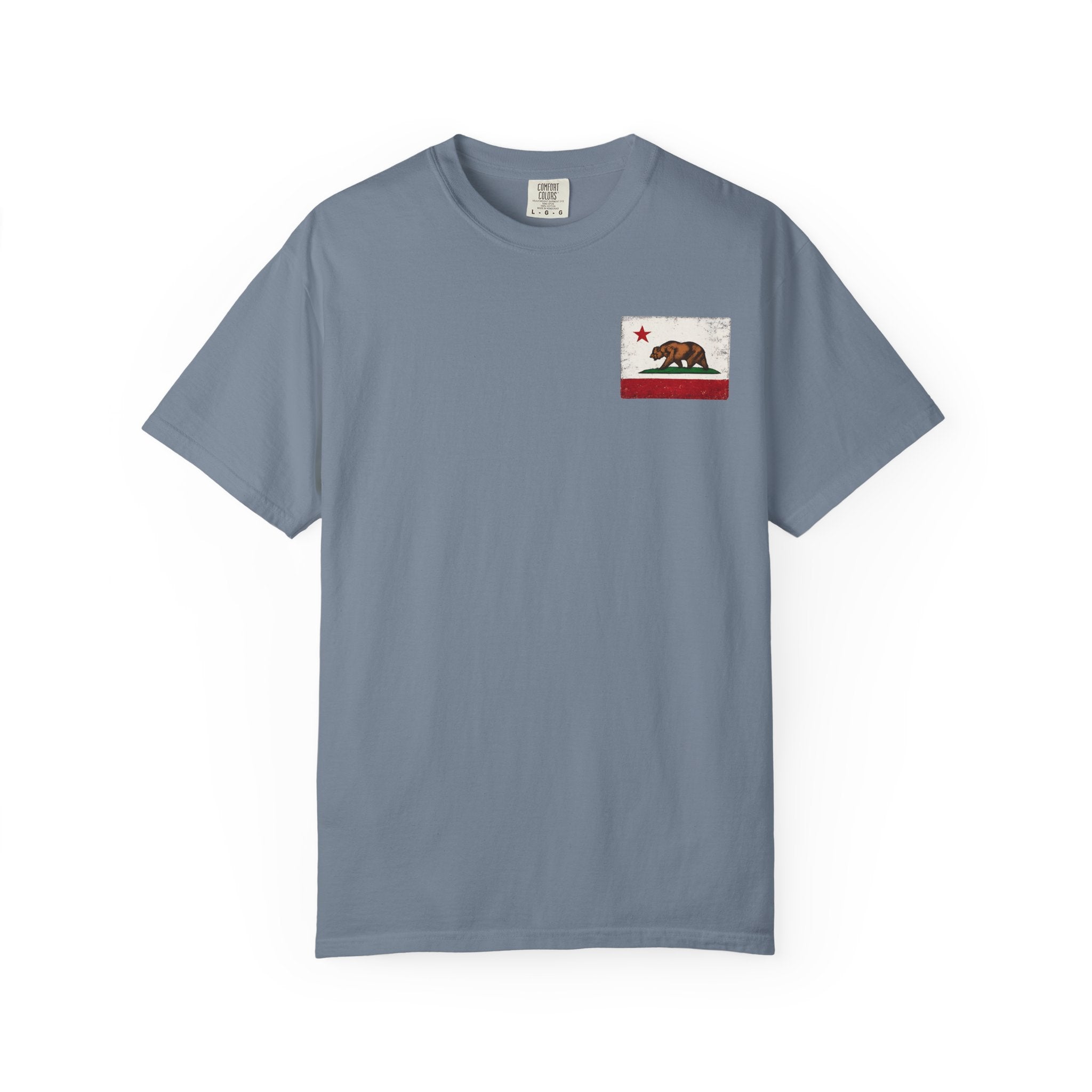 California Bear Shirt, Vintage California Tee, California Flag Shirt, Distressed California Graphic Tee, West Coast Shirt