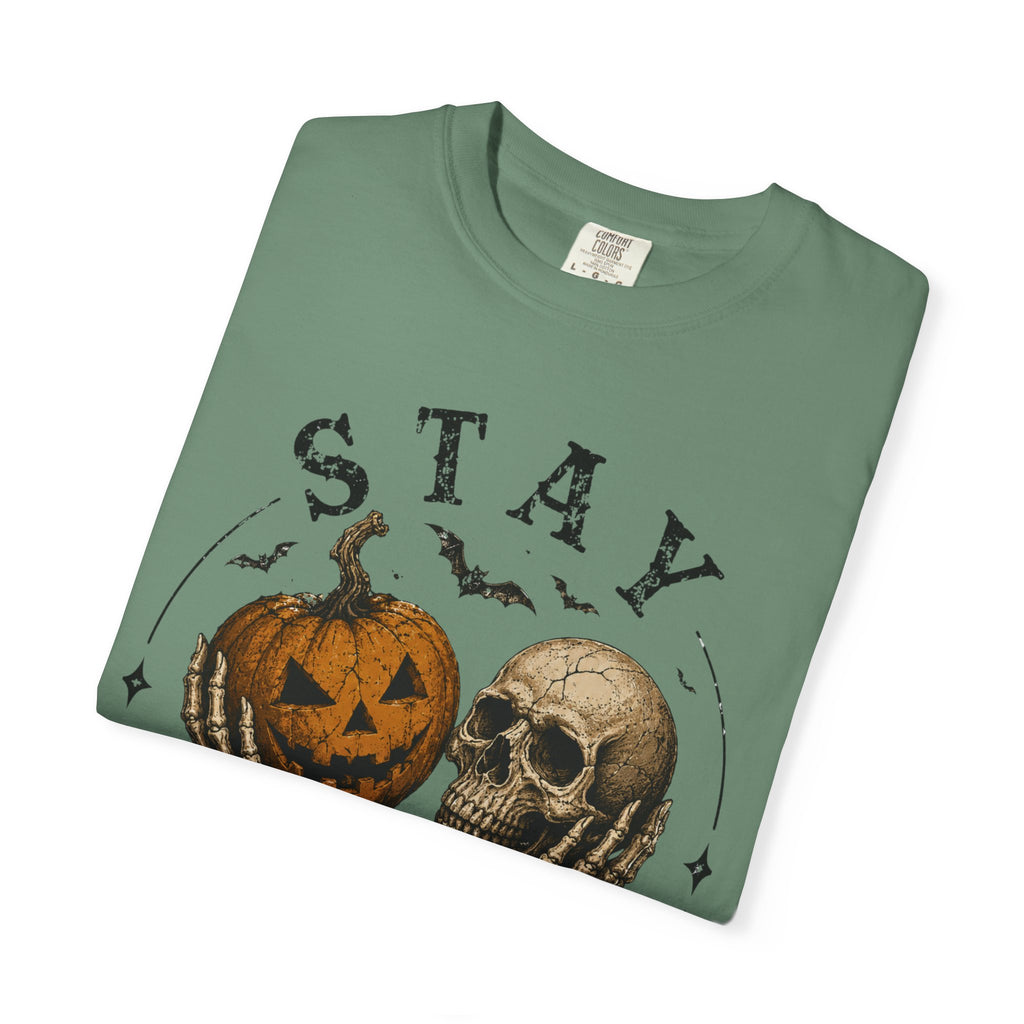 Stay Creepy Shirt, Halloween Pumpkin Skull Tee, Vintage Spooky Graphic Shirt, Jack O Lantern Skeleton Hands Tee, Cute Creepy Halloween Gift