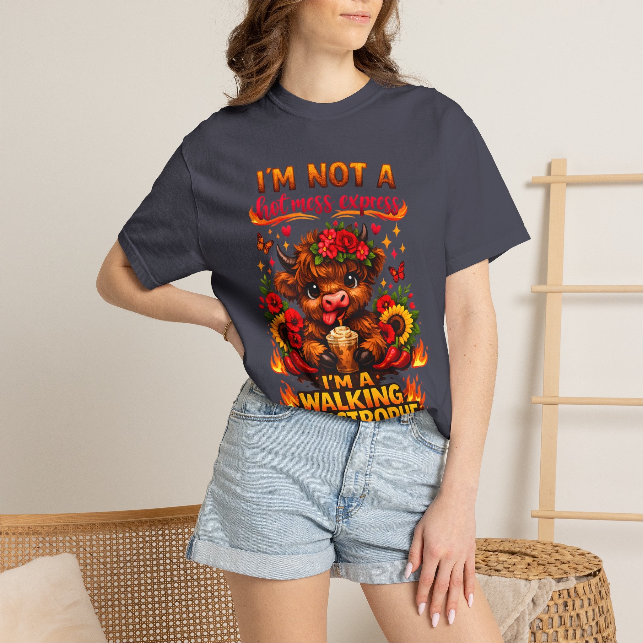 Cute Highland Cow Funny Tee T-Shirt | Comfort Colors