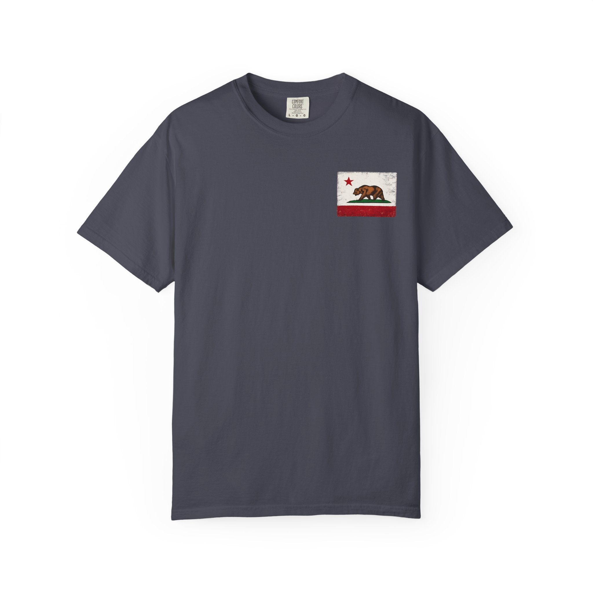 California Bear Shirt, Vintage California Tee, California Flag Shirt, Distressed California Graphic Tee, West Coast Shirt