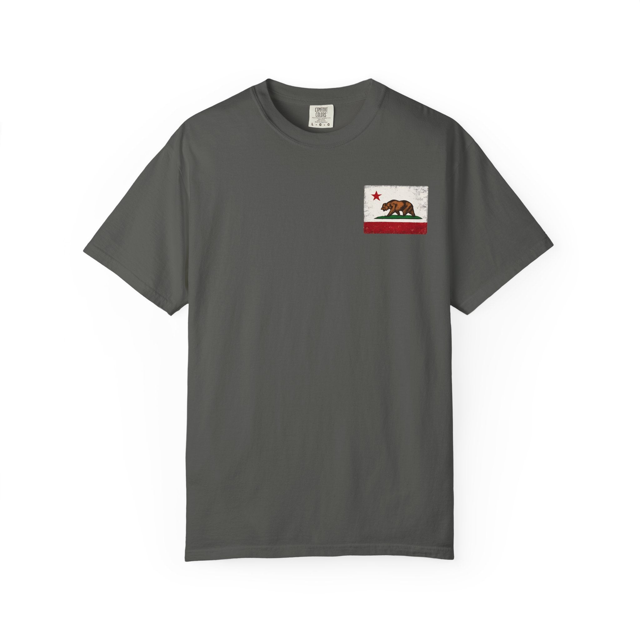 California Bear Shirt, Vintage California Tee, California Flag Shirt, Distressed California Graphic Tee, West Coast Shirt